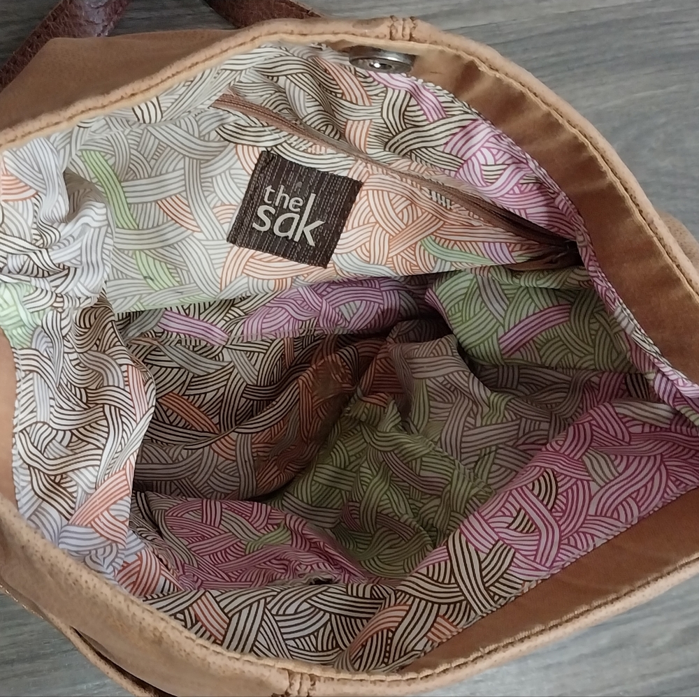 The Sak Leather Hobo - Picture 2 of 8